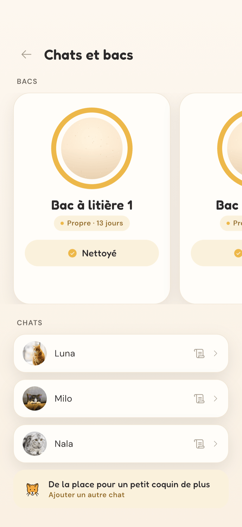 Écran des chats et des bacs de CatLitter, avec Luna, Milo et Nala et leurs bacs à litière